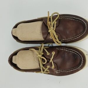 Sperry Topsiders boat shoes